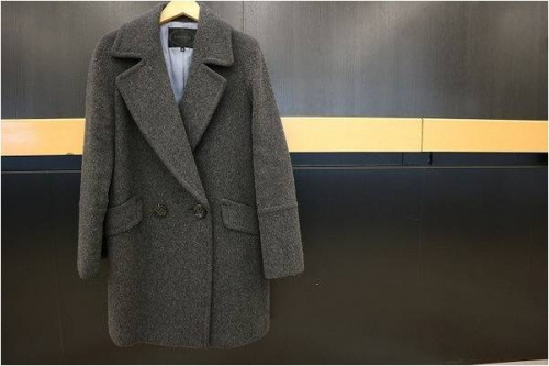 コートのUNTITLED