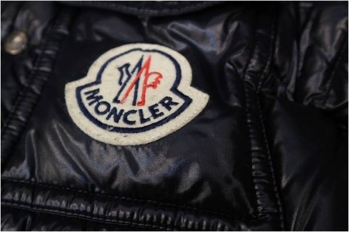 モンクレールのバッグ