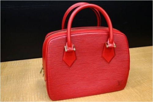 プラダの買取