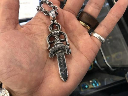 クロムハーツのサンローラン