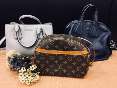 買取入荷のラグジュアリーブランド