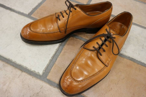 ビジネスアイテムの買取入荷