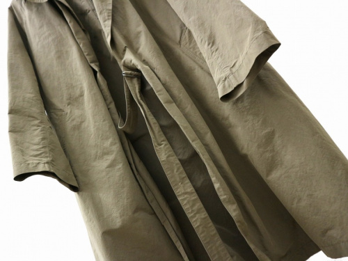 コモリのタイロッケンコート