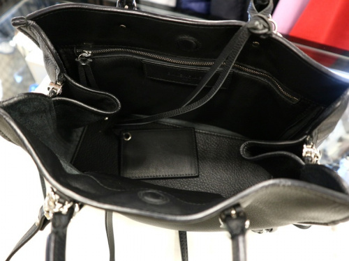 ペーパーのバッグ