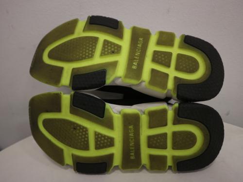 バレンシアガのSPEED TRAINER