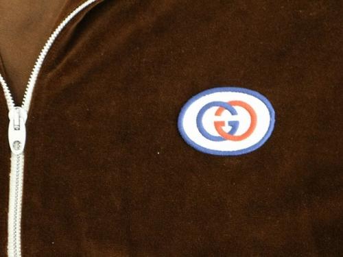 セットアップのジャージ