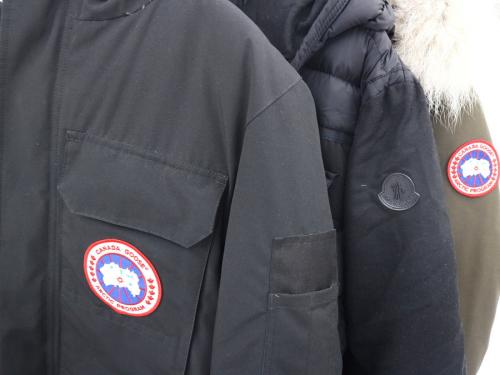 レアアイテムのCANADA GOOSE