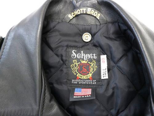 ライダースのジャケット