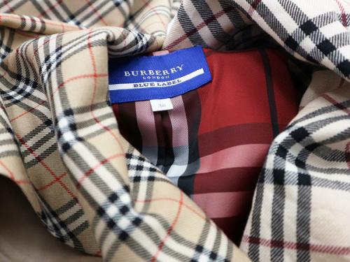 レアアイテムのBURBERRY
