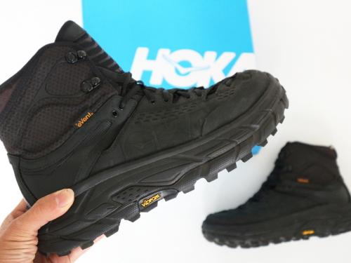 アウトドアブランドのHOKAONEONE/ホカオネオネ
