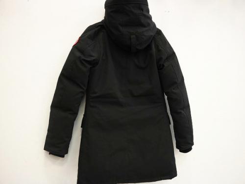 カナダグースのダウン