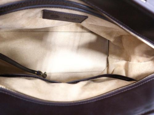 レザーのトートバッグ