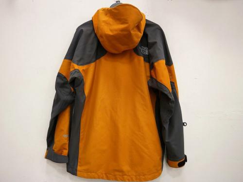 ザノースフェイスのマウンテンパーカー