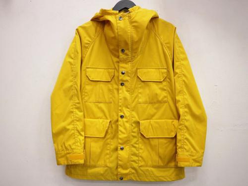 マウンテンパーカーのフリース