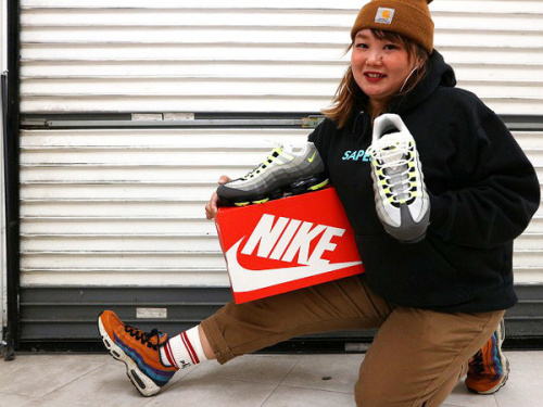 レアアイテムのNIKE