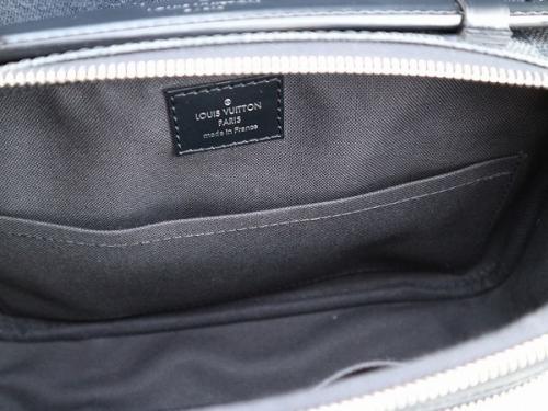 ルイ･ヴィトンのボディバッグ