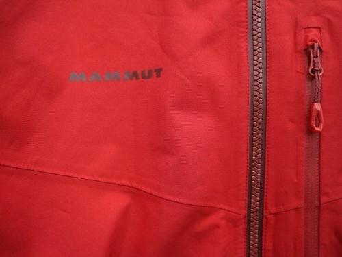 マムートのマウンテンパーカー