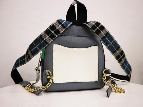 MARC JACOBSのマークジェイコブス