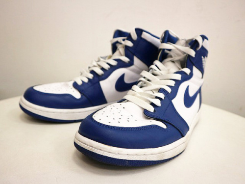 レアアイテムのNIKE