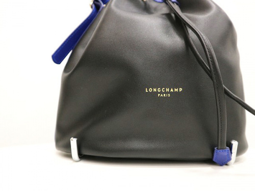 キャリアファッションのLONGCHAMP