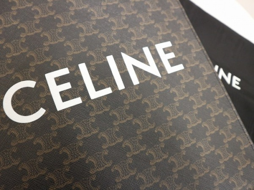 レアアイテムのCELINE