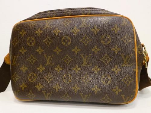 LOUIS VUITTONのルイ ヴィトン