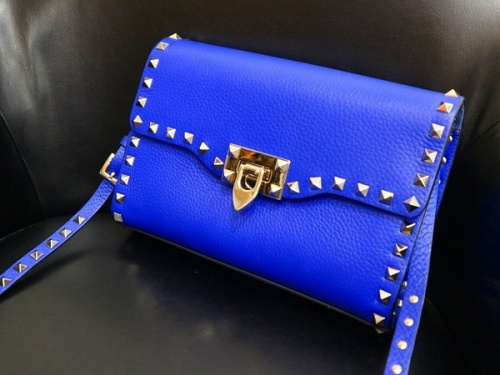 レディースのシューズ・バッグ