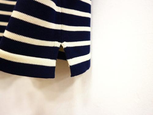 アンデルセンアンデルセンのボーダーニット