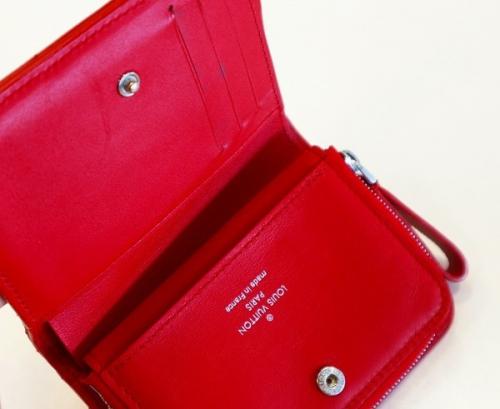 ウォレットの財布