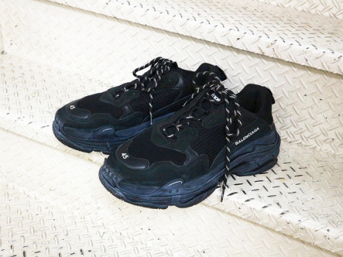 ラグジュアリーブランドのBALENCIAGA