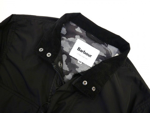 レアアイテムのBarbour