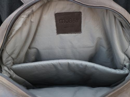 エム・ゼロ・エイト・ファイブ・ワンのバックパック