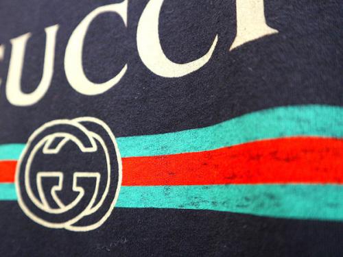 ヴィンテージロゴプリントTシャツのGGロッキング