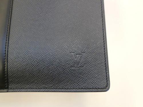 LOUIS VUITTON 　のルイ ヴィトン　