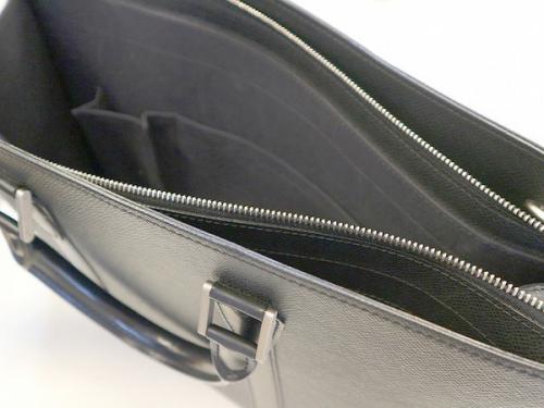 ルイ ヴィトン　のトートバッグ