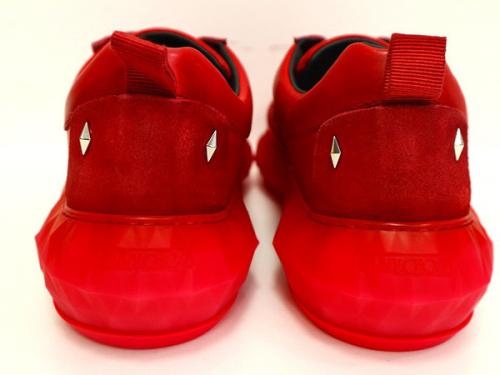 ジミーチュウのスニーカー