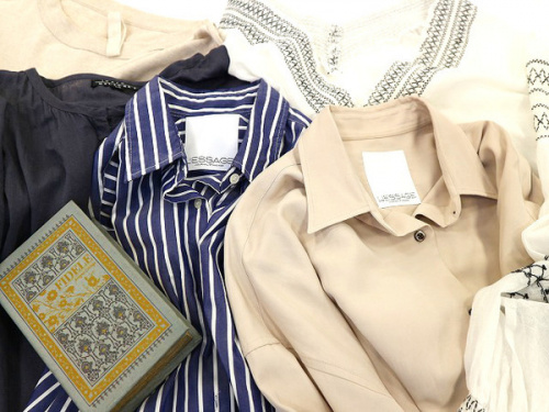 キャリアファッションのJOURNAL STANDARD