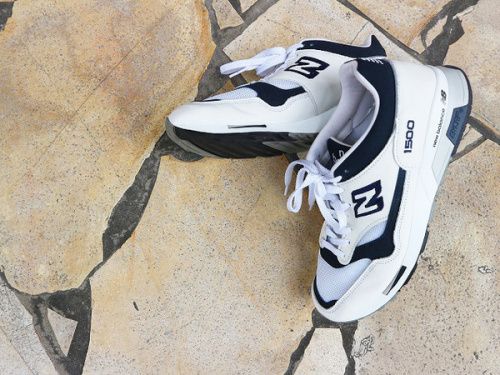 レアアイテムのNEW BALANCE