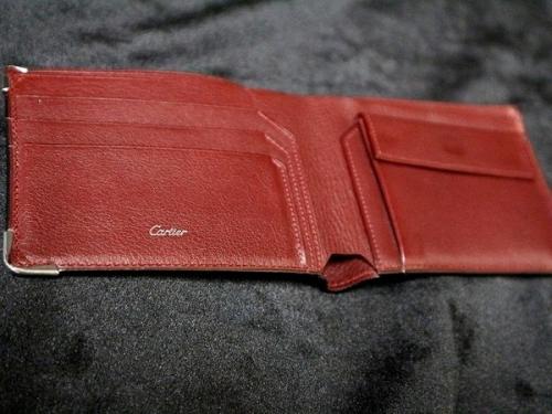 カルティエの財布