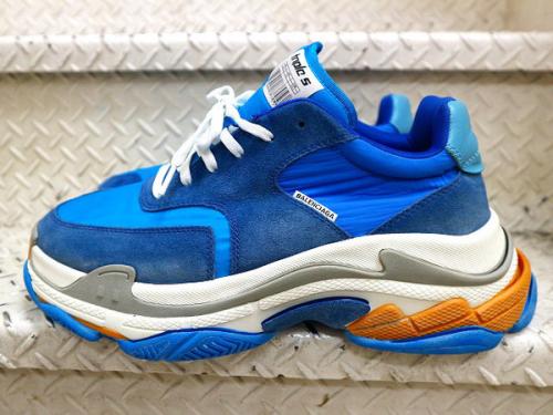 BALENCIAGAのバレンシアガ