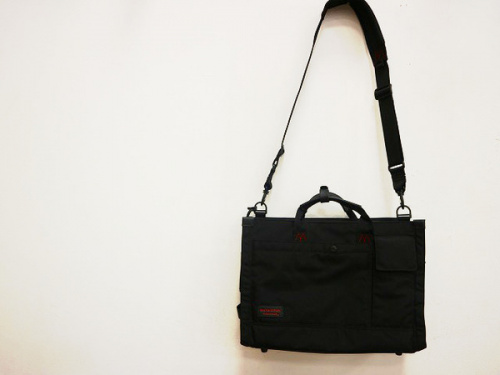 ビジネスアイテムのMANHATTAN PASSAGE