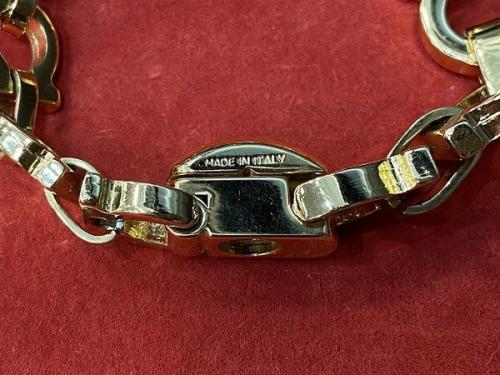 サルヴァトーレ フェラガモのブレスレット