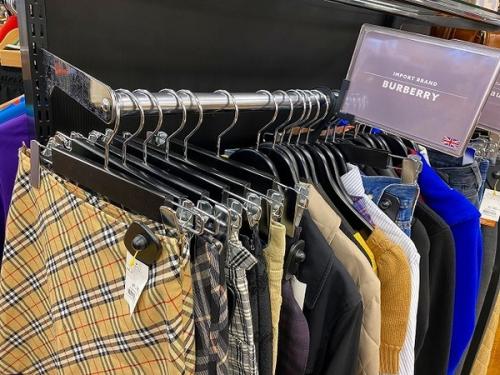 トレンチコートの与野