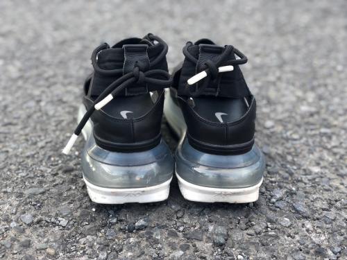 ナイキのAIRMAX FF720