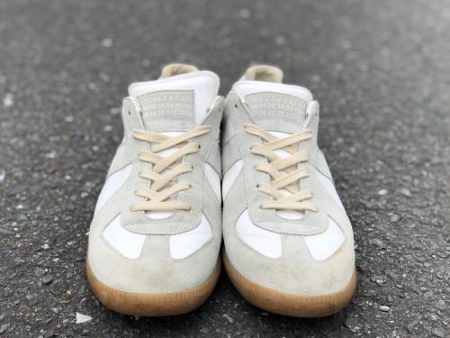 メゾンマルジェラ 22のジャーマントレーナー