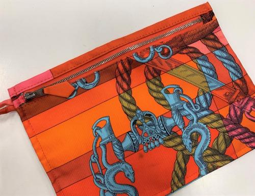 エルメスのシルキーシティ