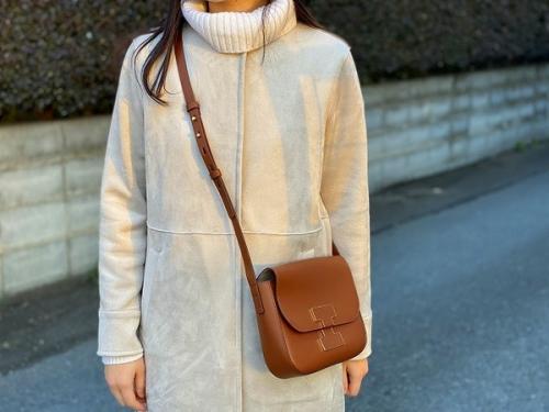 イアクッチのショルダーバッグ