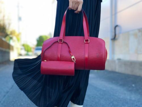 LOUIS VUITTON 　のルイ ヴィトン　