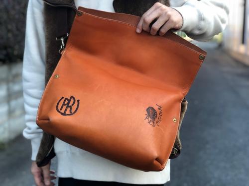 パイロットリバーのショルダーバッグ