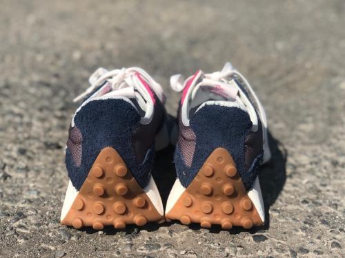 ニューバランスのスニーカー